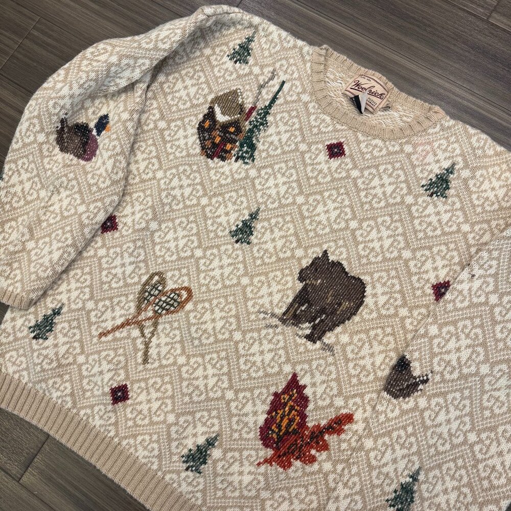 Woolrich Forest Duck Bear Sportsman Winter Geometric Beige Sweater Size Medium